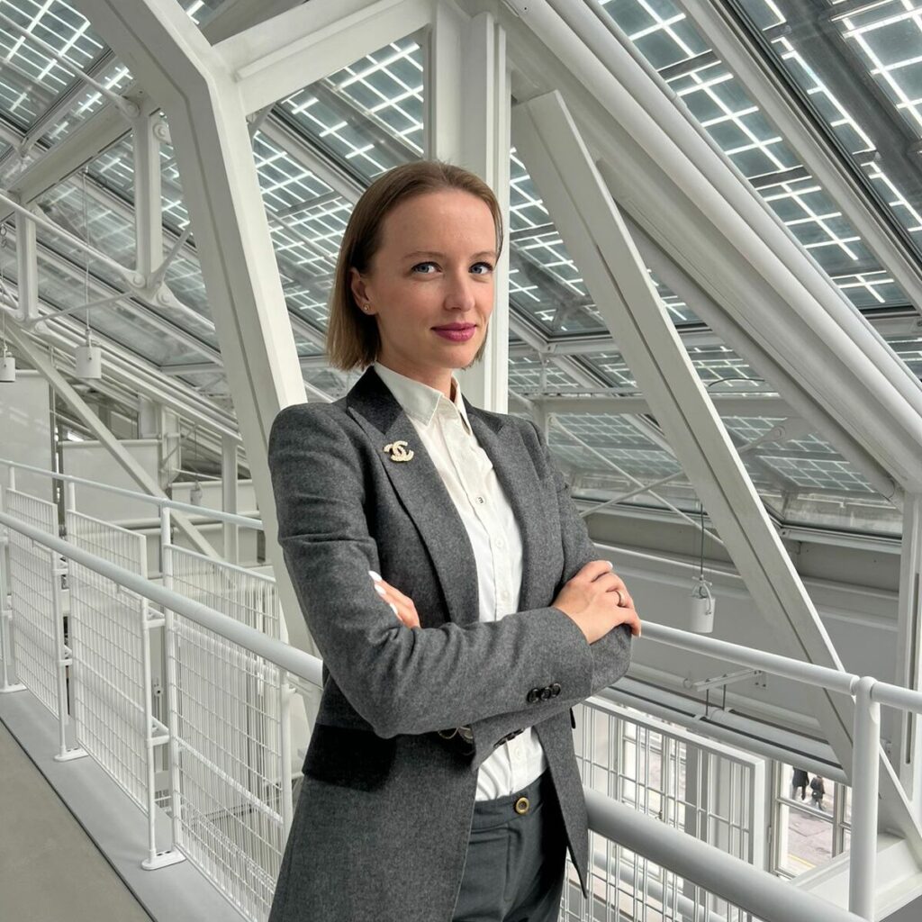 Власюк Евгения Ивановна